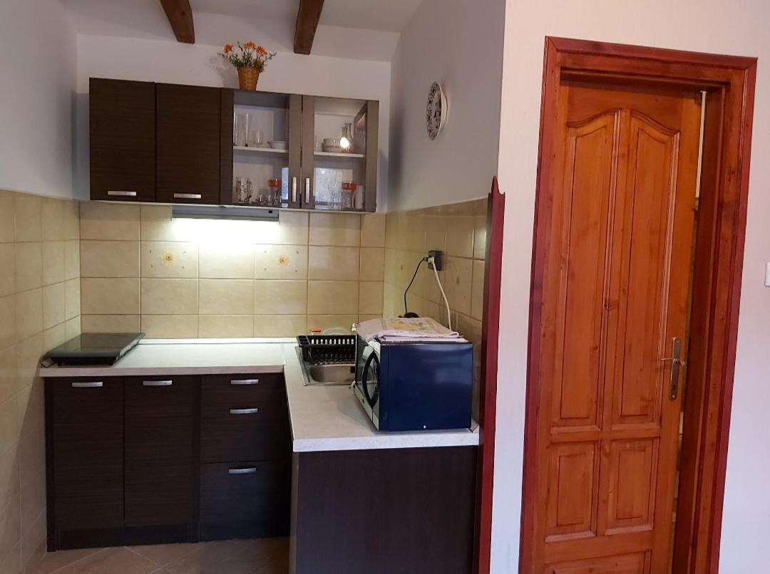 Melinda Nyaralohaz Daire Balatonkenese Dış mekan fotoğraf